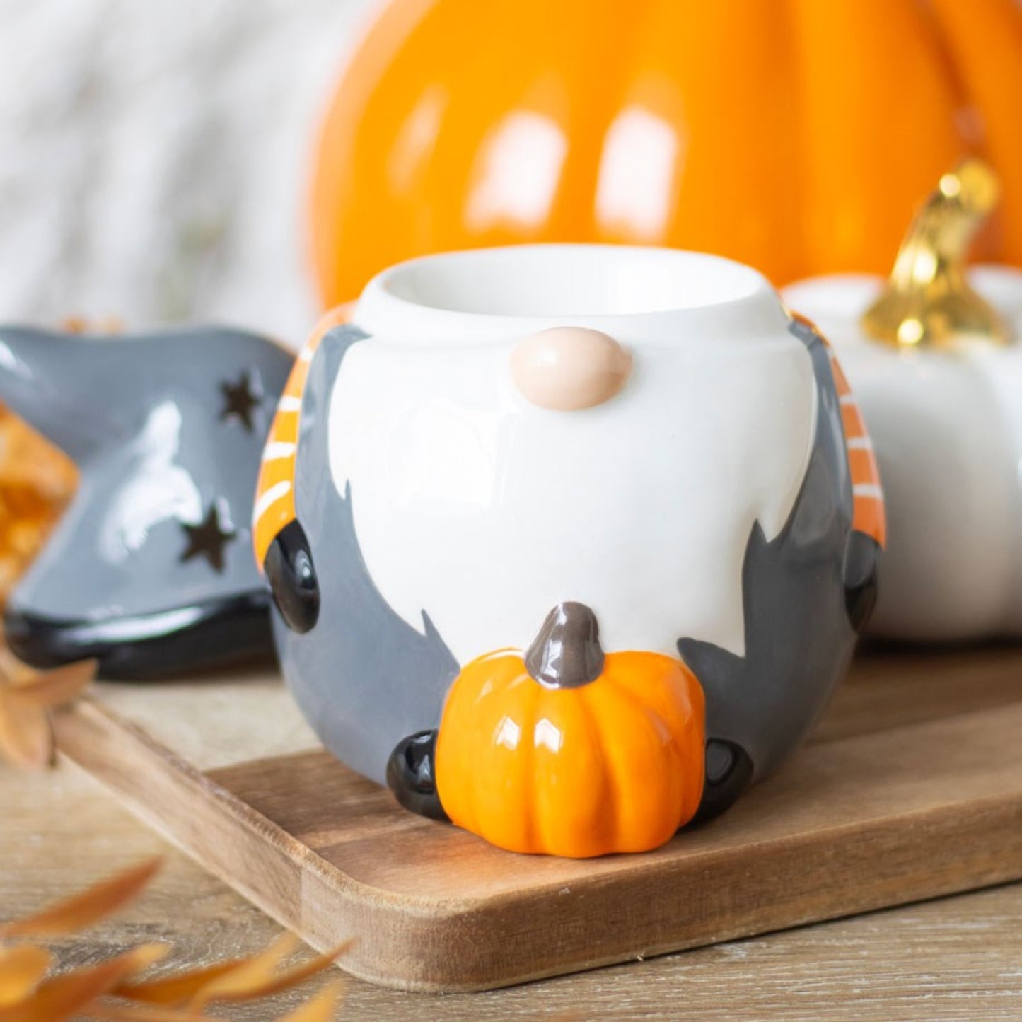 Gnome d'automne gris